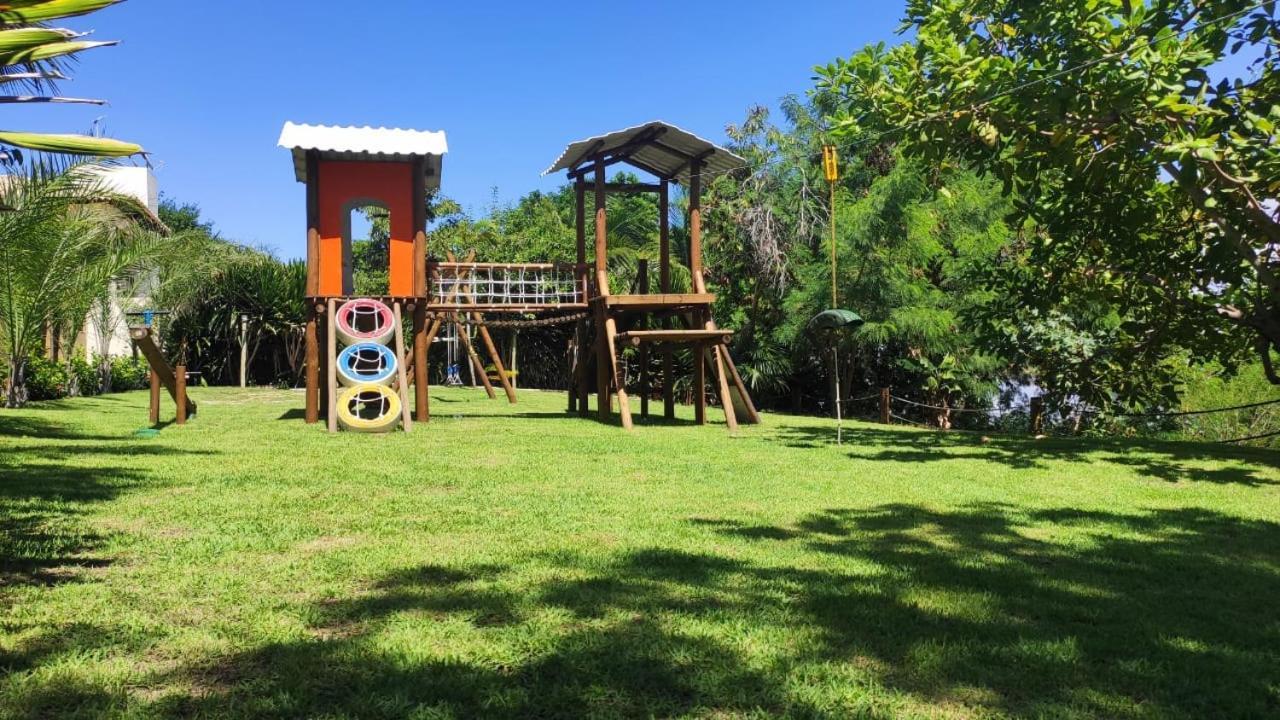 Guarajuba Porto Smeralda Village C02, Terreo - Guarajuba Temporada, Viva Mais De Uma Experiencia De Hospedagem Conosco! 130M Da Praia Экстерьер фото